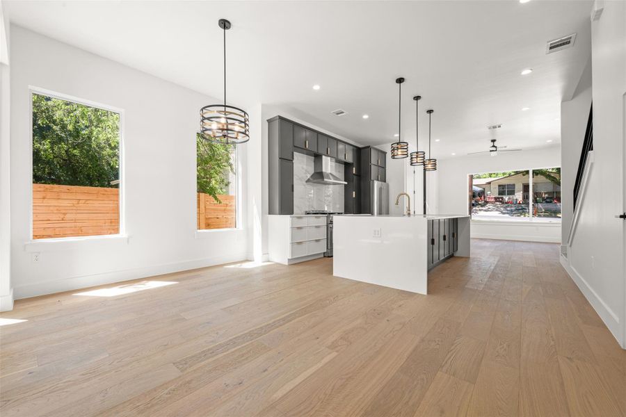 Spacious, unfurnished interior of a new home in , Austin (Image 16). Spacious, unfurnished interior of a new home in , Austin (Image 16).