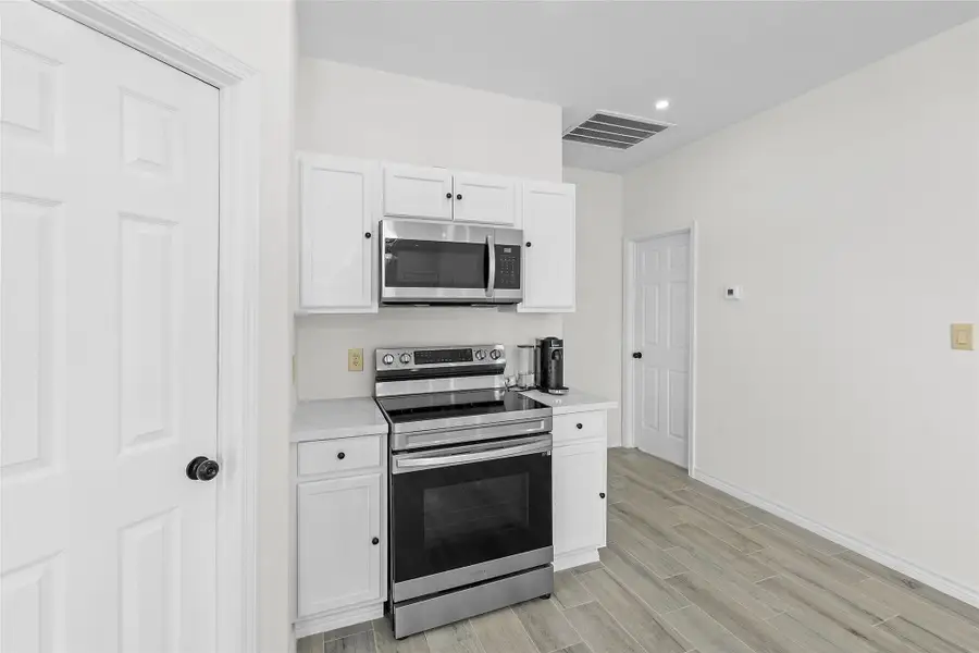 Furnished interior view inside a new home in , Cleveland (Image 8).