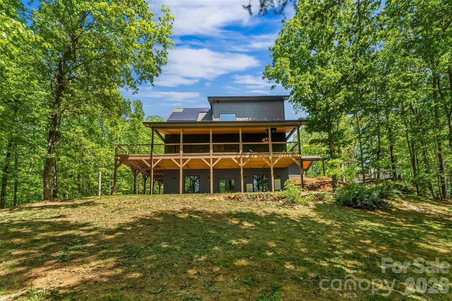 Exterior details and patio area of a home in , Morganton (Image 25).
