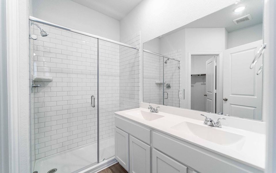 Photo of same townhome model, different unit. Differences may apply.