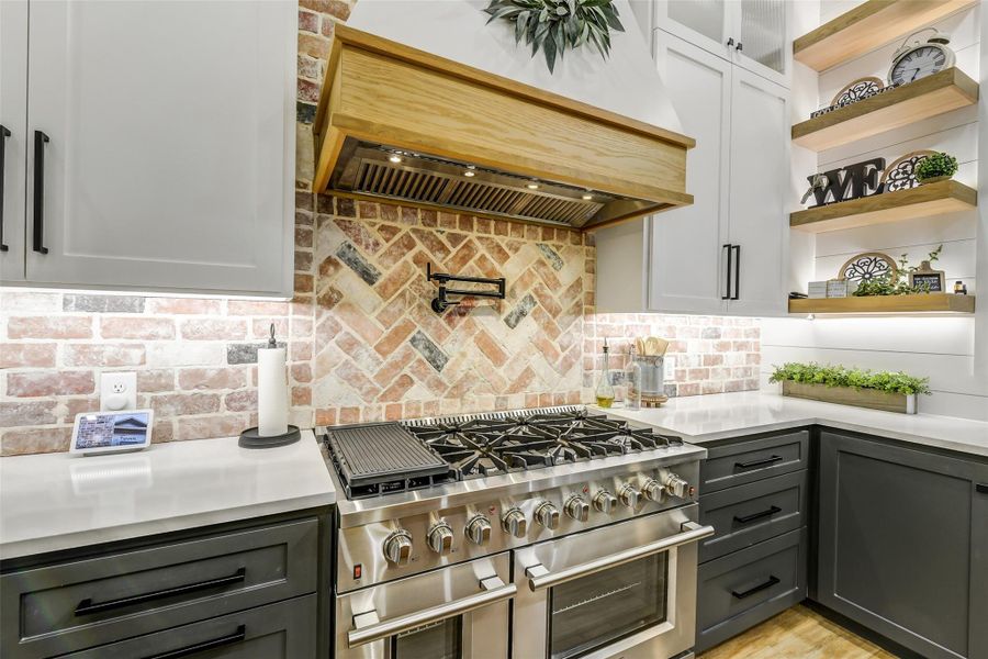Close-up of interior finishes inside a home in , Montgomery (Image 18).