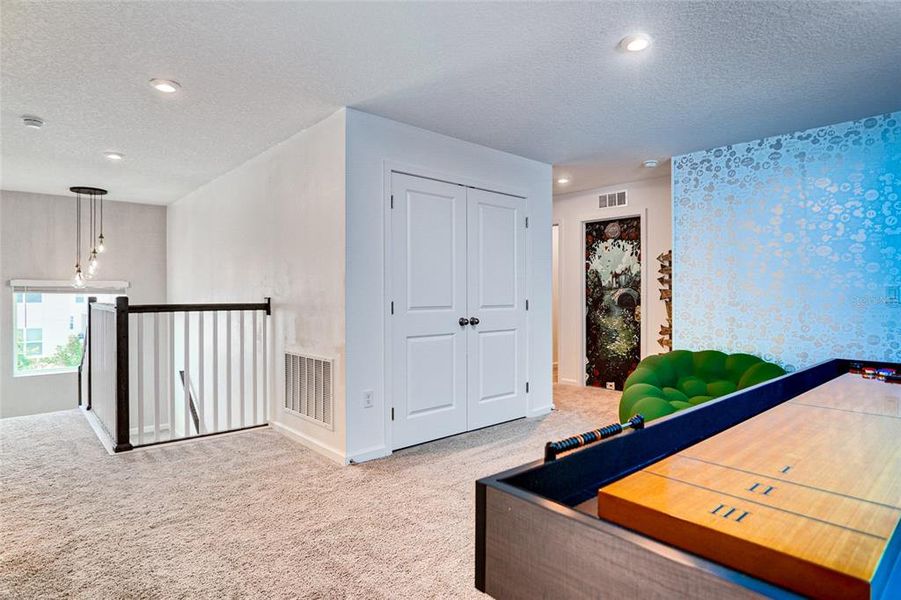 Furnished interior view inside a new home in , Kissimmee (Image 49).