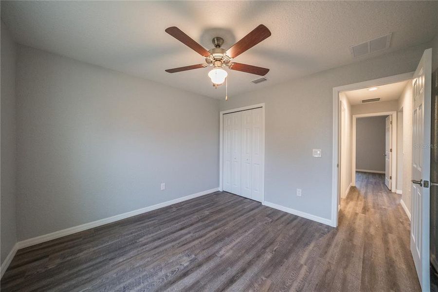Spacious, unfurnished interior of a new home in , Ocala (Image 18).