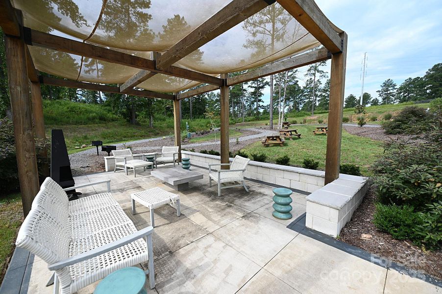 Community amenities in , Connelly Springs (Image 24).