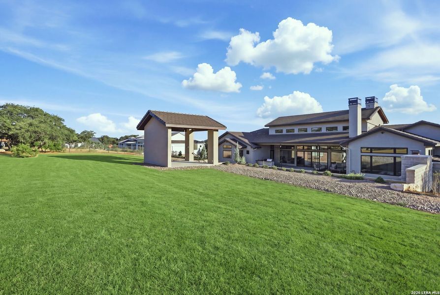 Community amenities in , Boerne (Image 39).