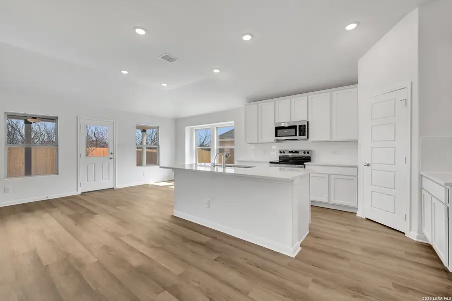 Furnished interior view inside a new home in Greenspoint Heights, Seguin (Image 10).