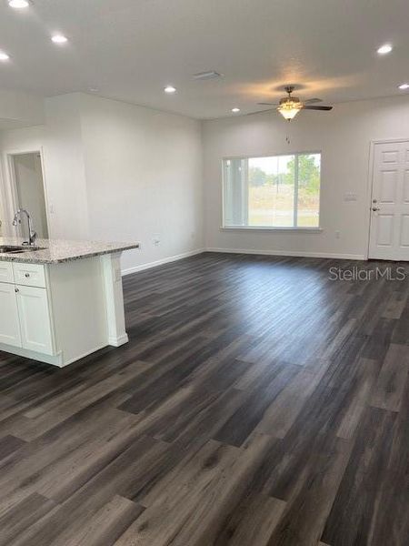 Spacious, unfurnished interior of a new home in , Ocklawaha (Image 17).