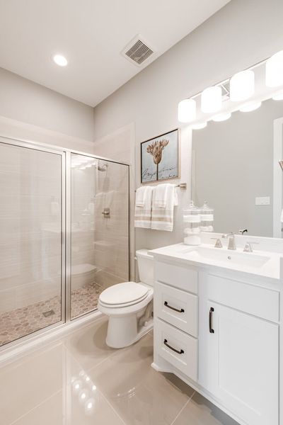 Representative furnished interior of a home built from the Sauvignon by Tri Pointe Homes in The Estates at James Lane, Fulshear (Image 26).