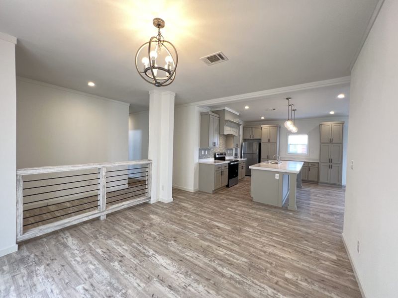 Image 16 of a home in Harston Woods. Image 16 of a home in Harston Woods.