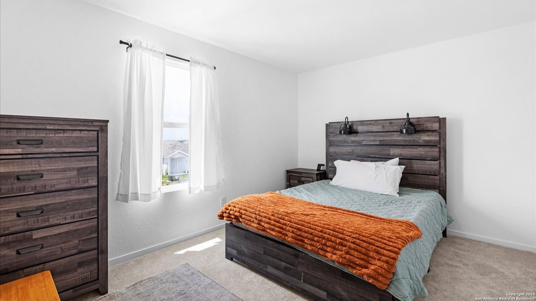 Furnished interior view inside a new home in , New Braunfels (Image 10). Furnished interior view inside a new home in , New Braunfels (Image 10).