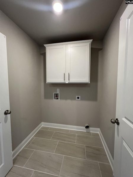 Spacious, unfurnished interior of a new home in The Cove, Sumter (Image 14).