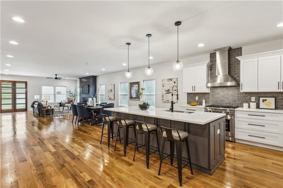 Furnished interior view inside a new home in , Atlanta (Image 15).