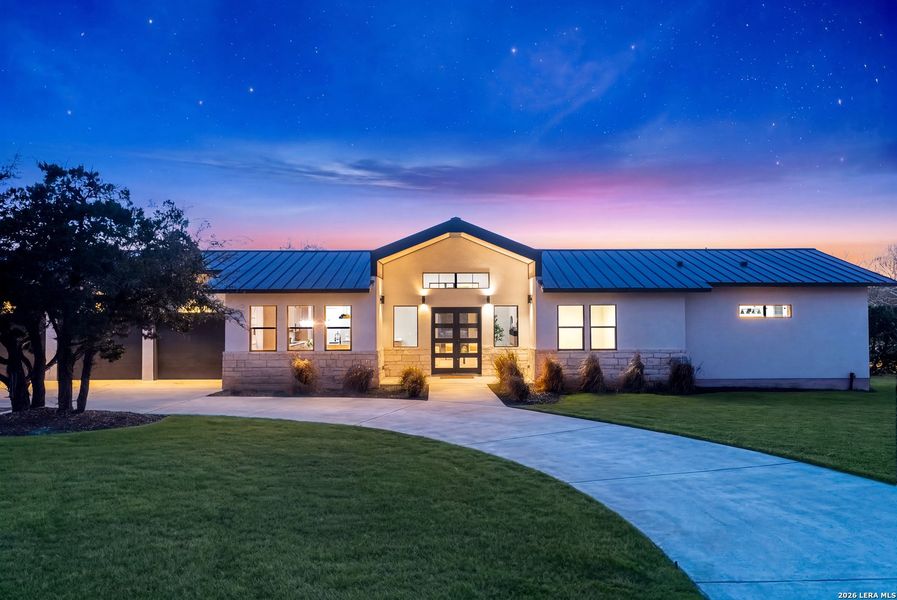 Image 40 of a home in .