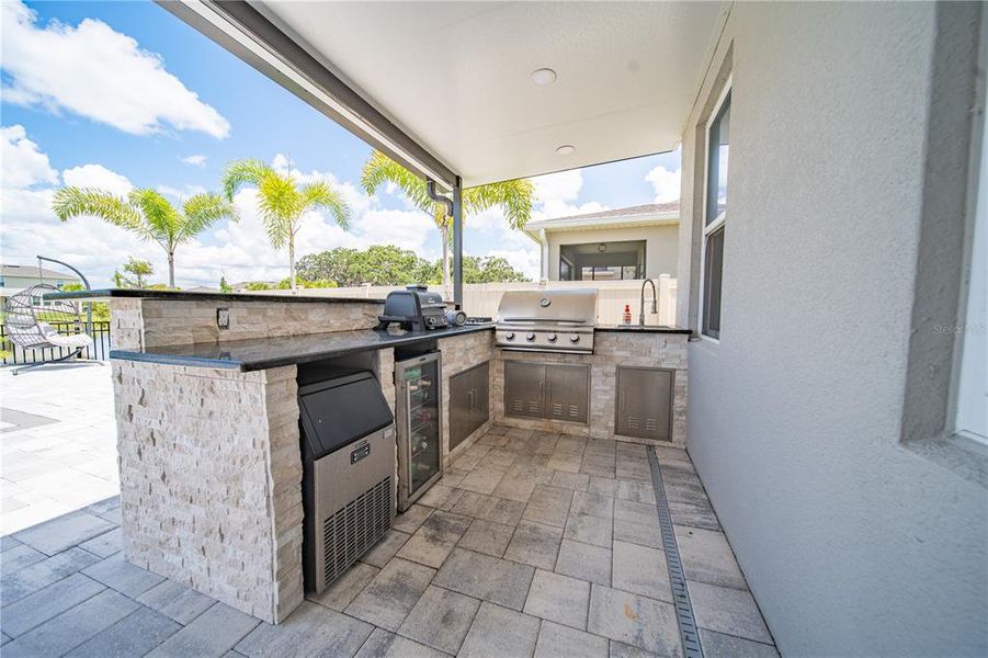 Furnished interior view inside a new home in , Kissimmee (Image 8).