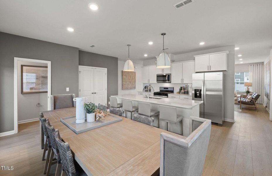 Huxley Nolen Model (5)