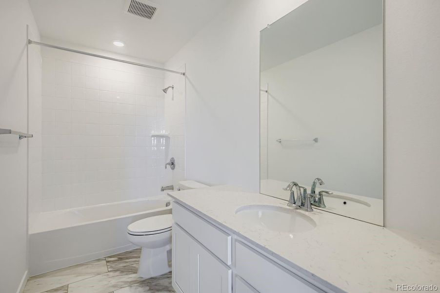 Furnished interior view inside a new home in Ledge Rock: The Pioneer Collection, Johnstown (Image 5). Furnished interior view inside a new home in Ledge Rock: The Pioneer Collection, Johnstown (Image 5).