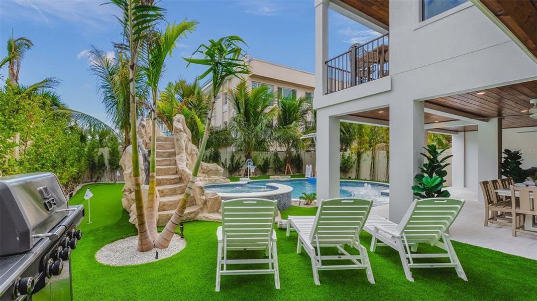 Exterior details and patio area of a home in , Sarasota (Image 29).