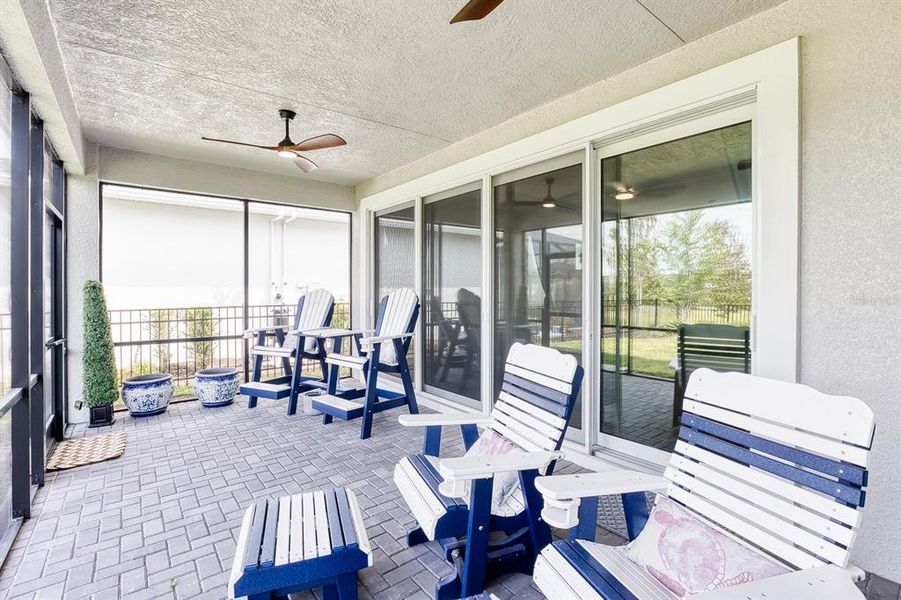 Exterior details and patio area of a home in , Deland (Image 27).