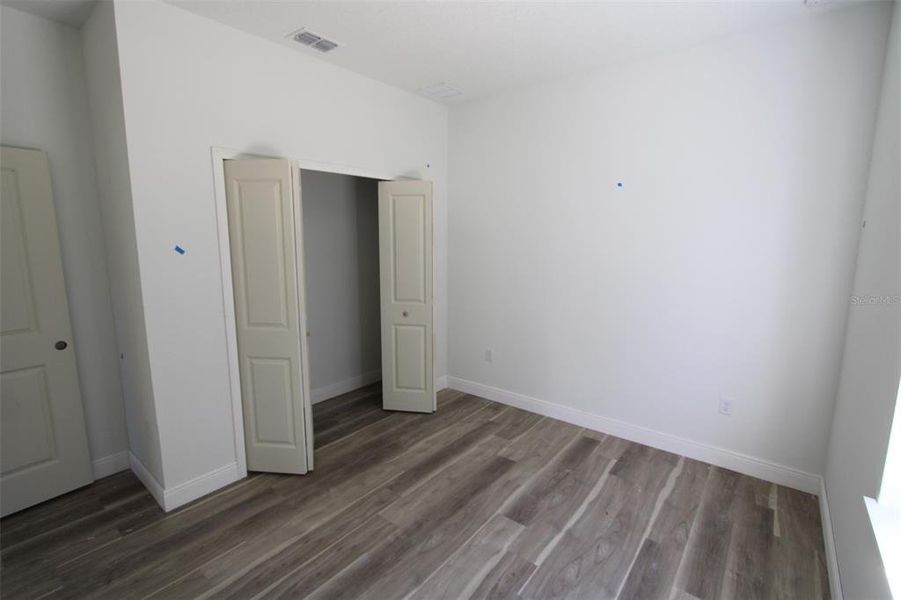 Spacious, unfurnished interior of a new home in , Citrus Springs (Image 14).
