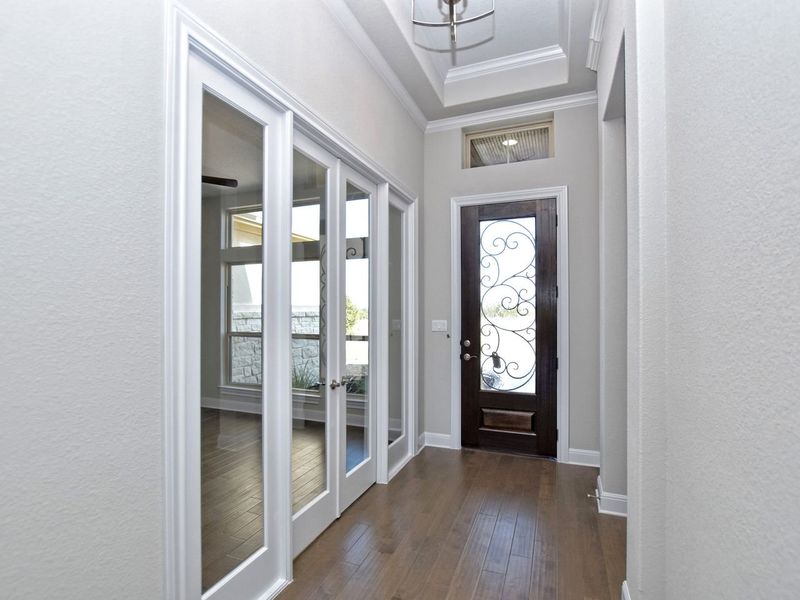 Representative unfurnished interior of a home built from the Siena II by Giddens Homes in Clearwater Ranch, Liberty Hill (Image 154).