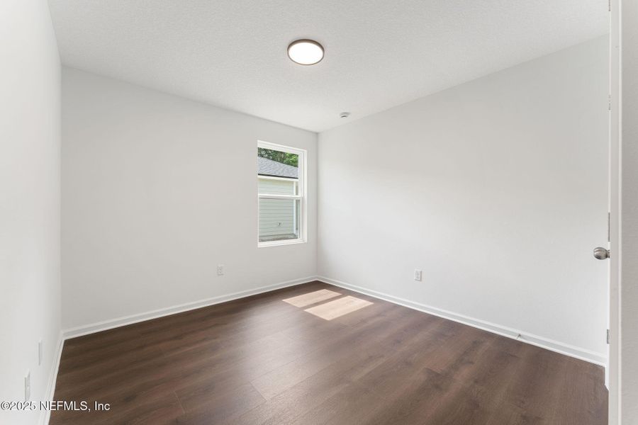 Spacious, unfurnished interior of a new home in , Green Cove Springs (Image 52).