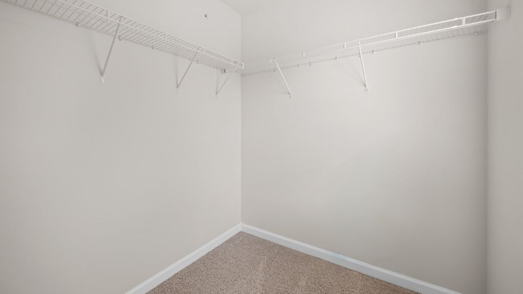 Spacious, unfurnished interior of a new home in Echo Glen, Stockbridge (Image 24).