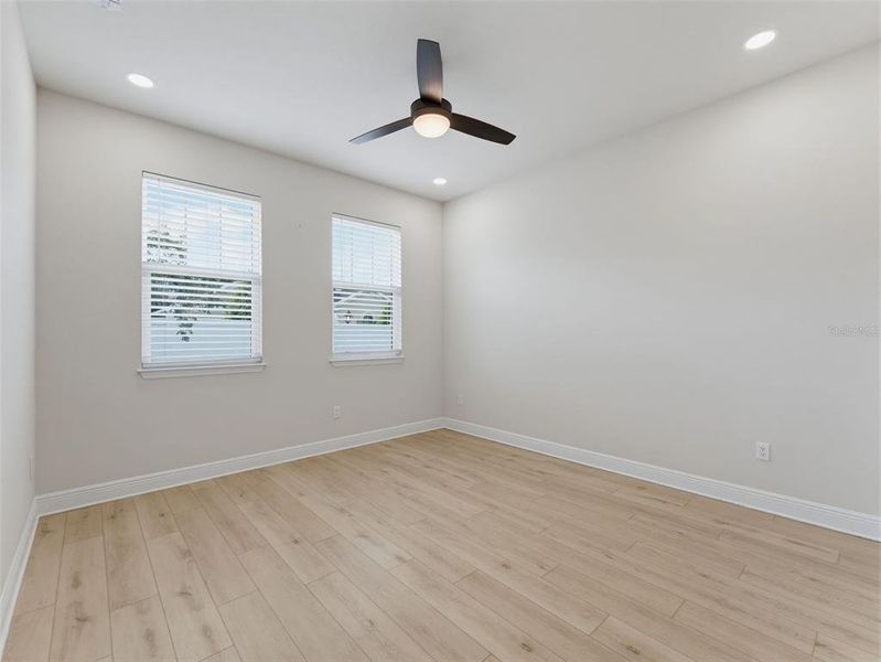 Spacious, unfurnished interior of a new home in , Clearwater (Image 45).