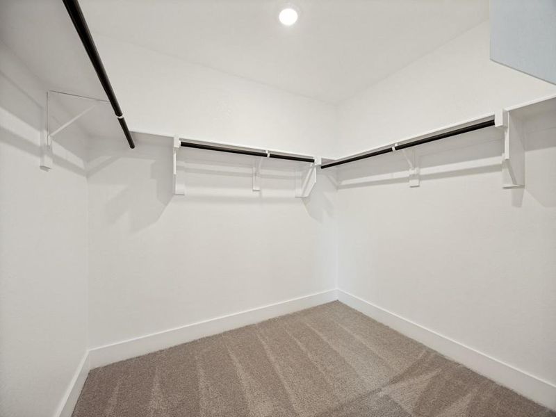 Spacious, unfurnished interior of a new home in Pebblebrook, Sherman (Image 9).