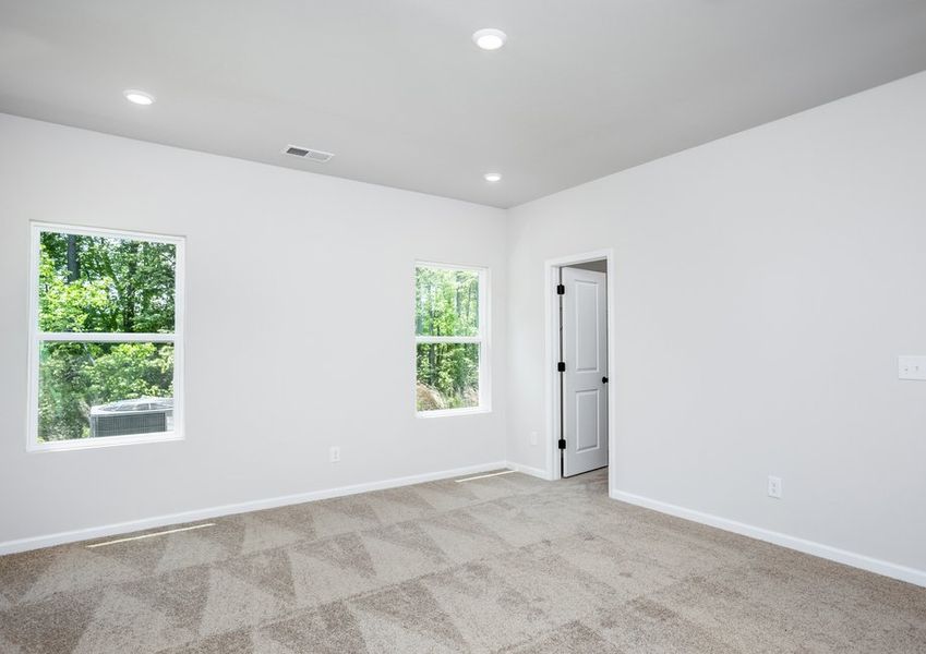 Secondary bedroom Secondary bedroom