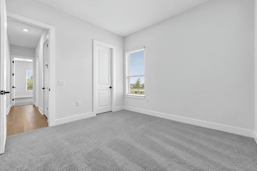 Spacious, unfurnished interior of a new home in Silverleaf, Cedar Creek (Image 28). Spacious, unfurnished interior of a new home in Silverleaf, Cedar Creek (Image 28).