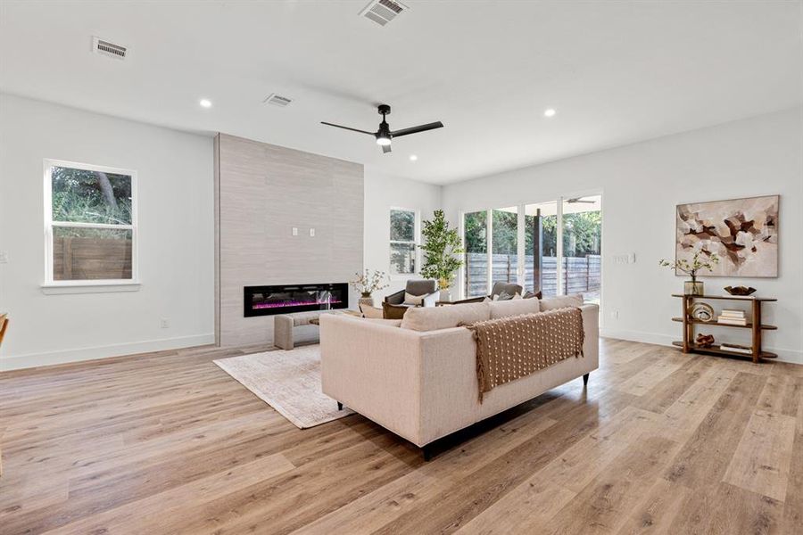 Furnished interior view inside a new home in , Dallas (Image 12).