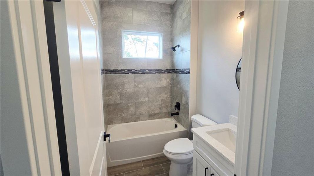 Furnished interior view inside a new home in , Ocala (Image 11).