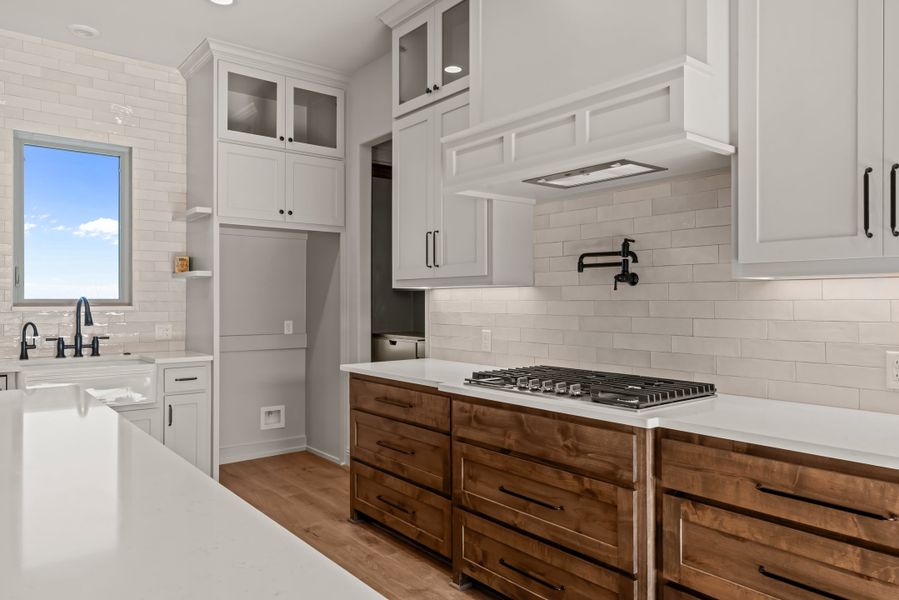 Furnished interior view inside a new home in Parker Meadows, Weatherford (Image 7).