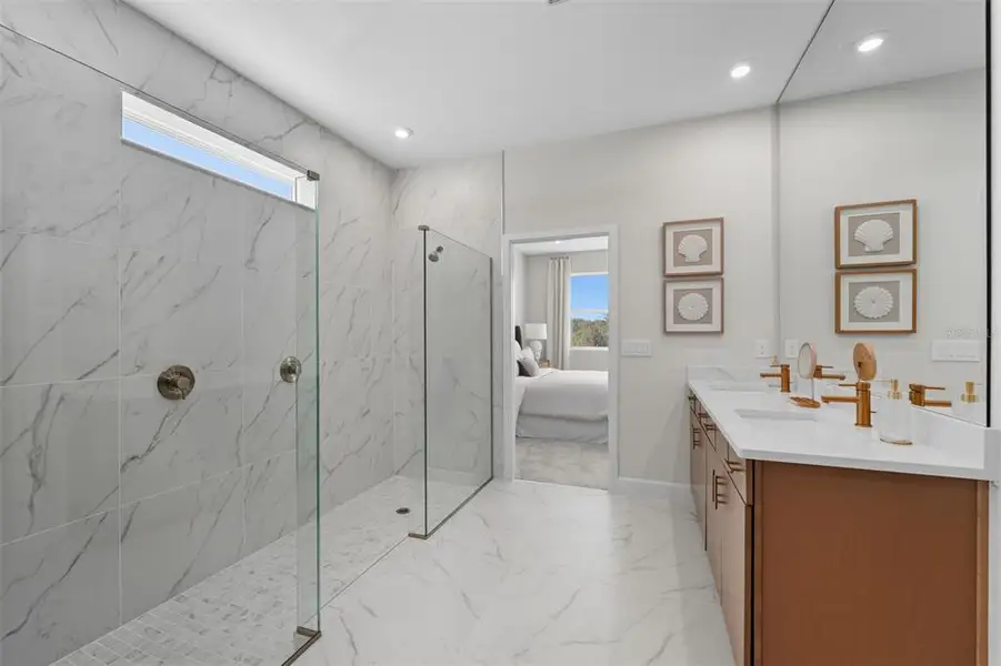 Furnished interior view inside a new home in , Clermont (Image 10).