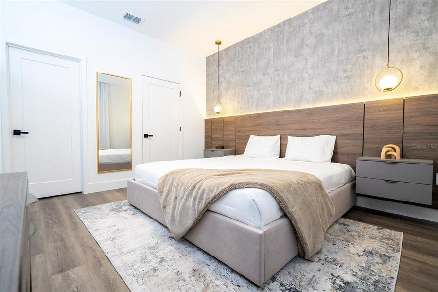 Furnished interior view inside a new home in , Kissimmee (Image 41).