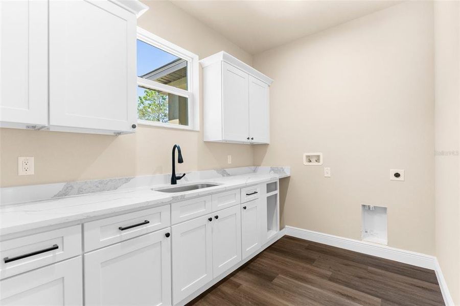 Signature Laundry Room! Signature Laundry Room!