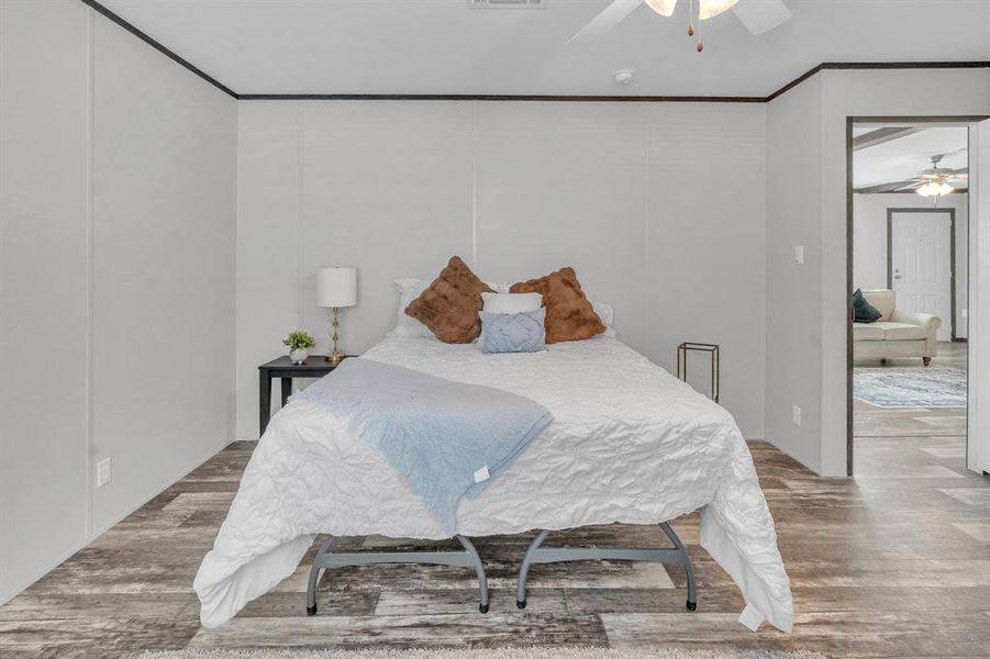Furnished interior view inside a new home in , Granbury (Image 14).