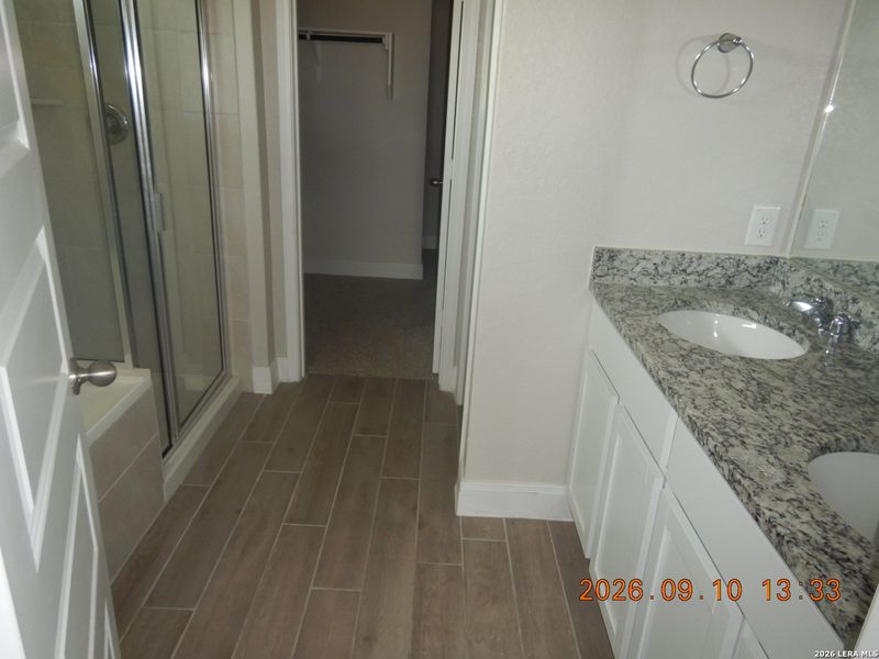 Image 18 of a home in .