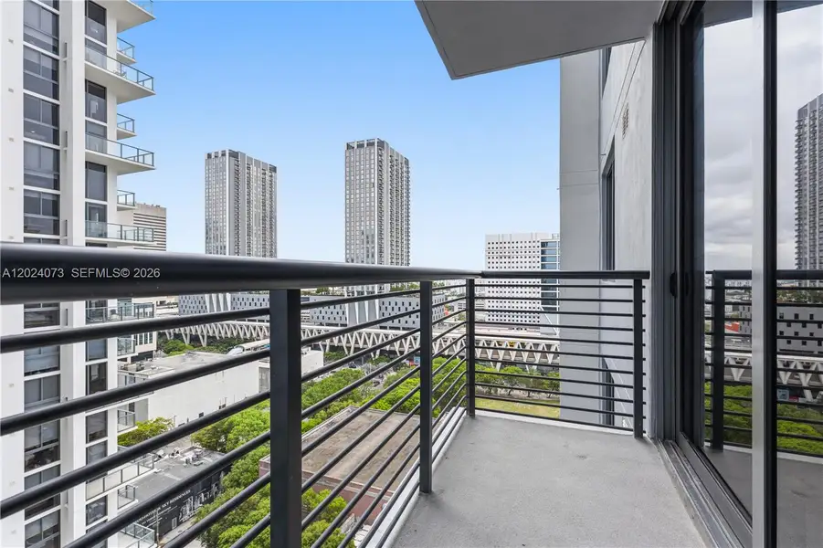 Condo located in Miami, FL showcasing its design and architecture (Image 23).