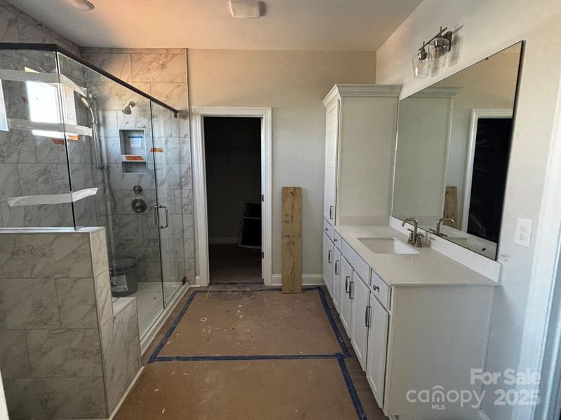 Furnished interior view inside a new home in Waterford Commons, Rock Hill (Image 5). Furnished interior view inside a new home in Waterford Commons, Rock Hill (Image 5).