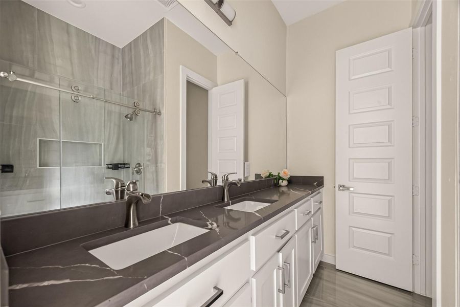 Furnished interior view inside a new home in , Houston (Image 9).