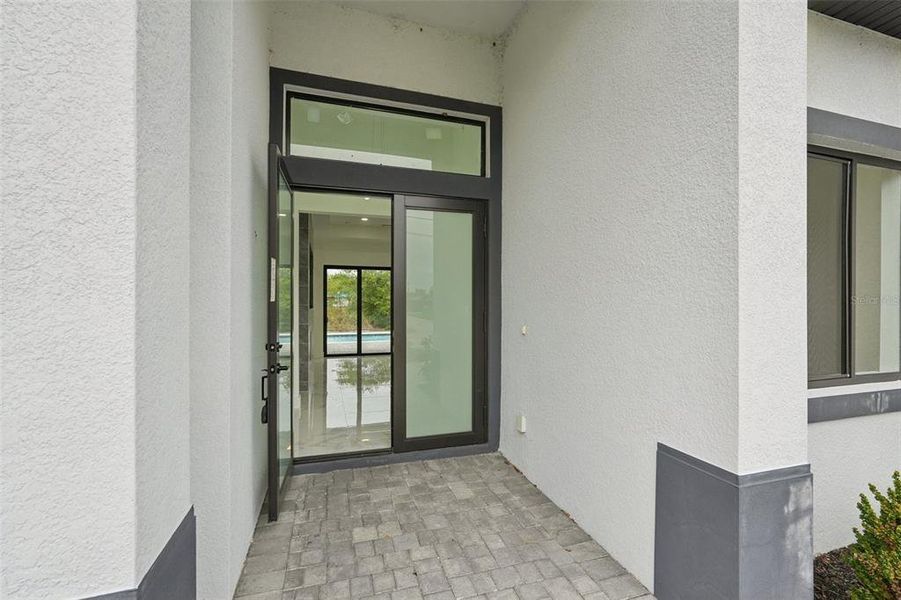 Exterior details and patio area of a home in , Cape Coral (Image 22).