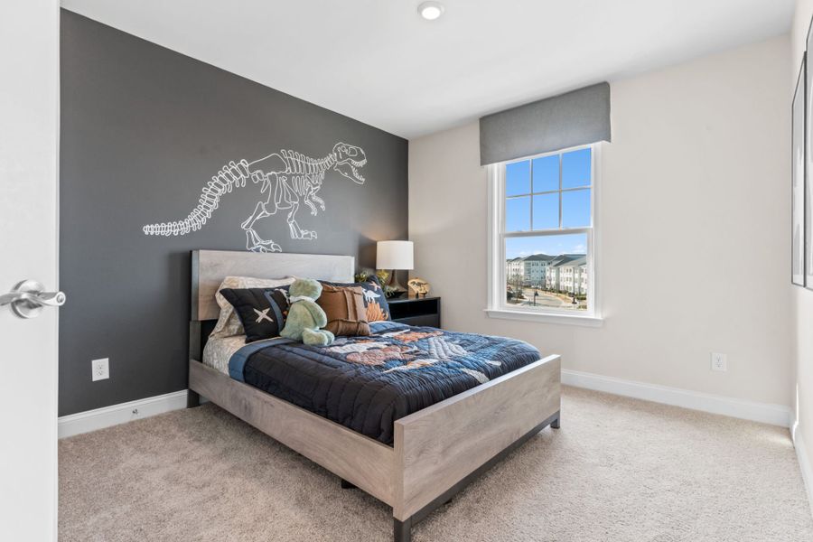 Representative furnished interior of a home built from the Joliet by Pulte Homes in Lakeside Townes at Riverlights, Wilmington (Image 55).