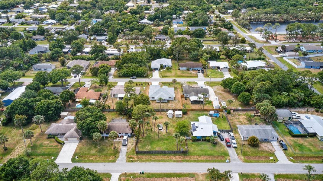 Image 21 of a home in . Image 21 of a home in .