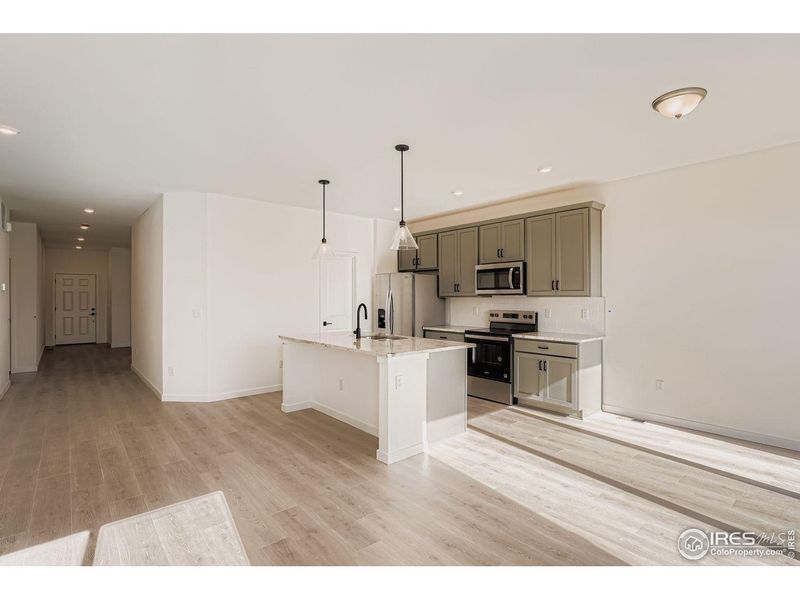 Furnished interior view inside a new home in Farmstead, Berthoud (Image 17).