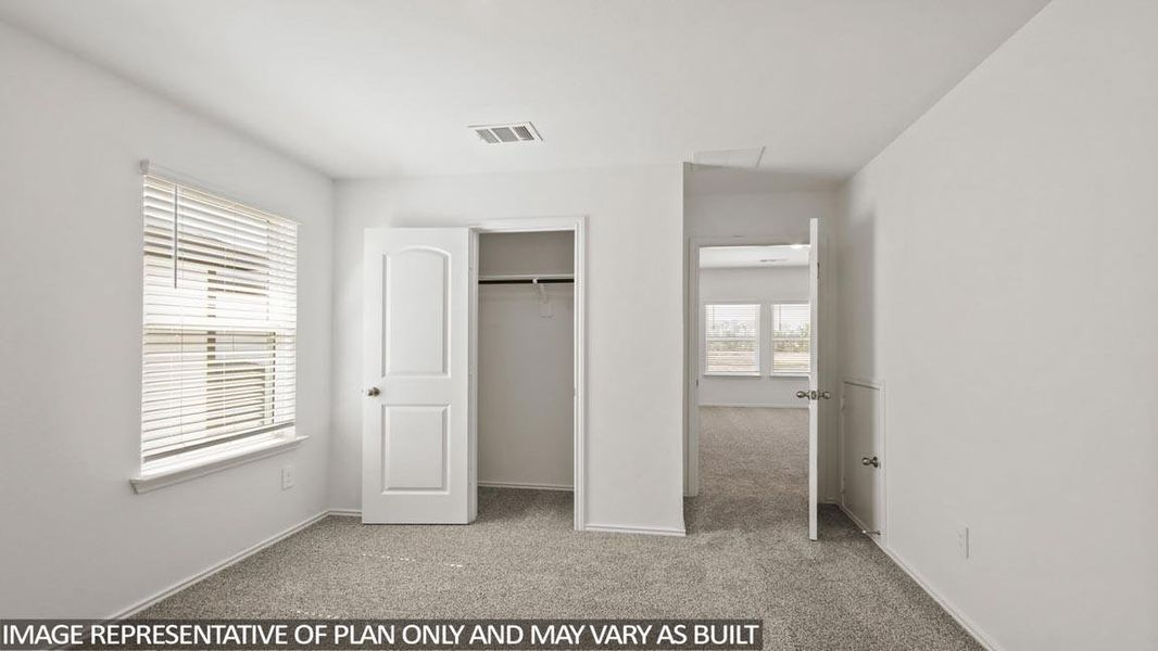 Spacious, unfurnished interior of a new home in Lake Conroe Cove, Willis (Image 13). Spacious, unfurnished interior of a new home in Lake Conroe Cove, Willis (Image 13).