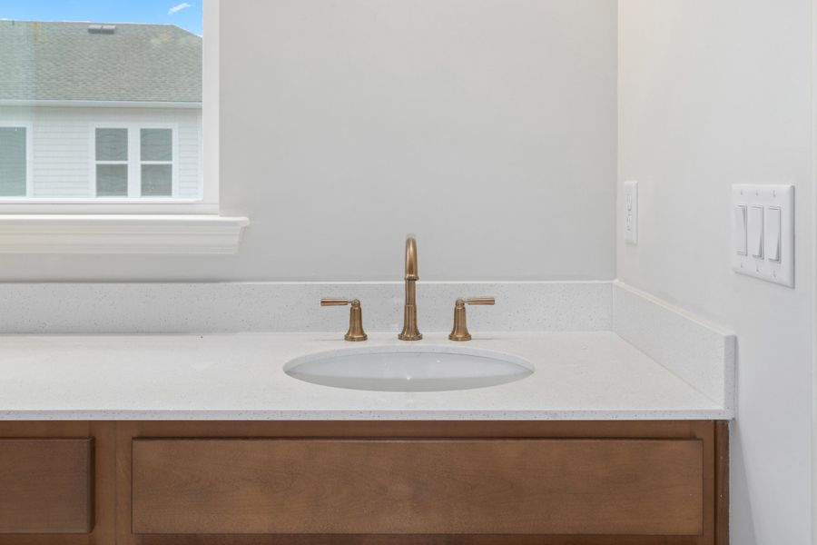 Representative interior finishes for a home built from the Palmetto by Riverside Homes in Mariposa at EverRange 40' Series, Jacksonville (Image 25).