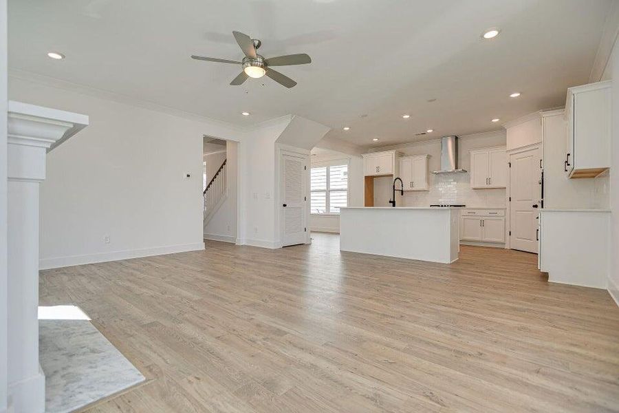 Spacious, unfurnished interior of a new home in Waterloo Estates, Johns Island (Image 17).
