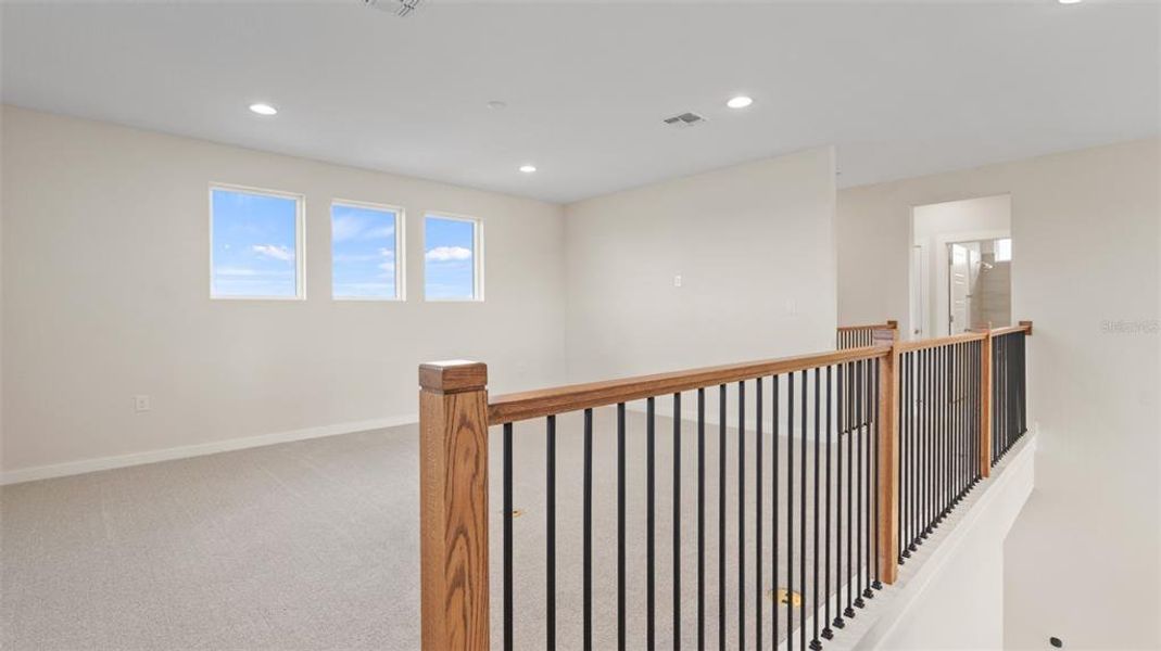 Spacious, unfurnished interior of a new home in Turnleaf, Punta Gorda (Image 12). Spacious, unfurnished interior of a new home in Turnleaf, Punta Gorda (Image 12).