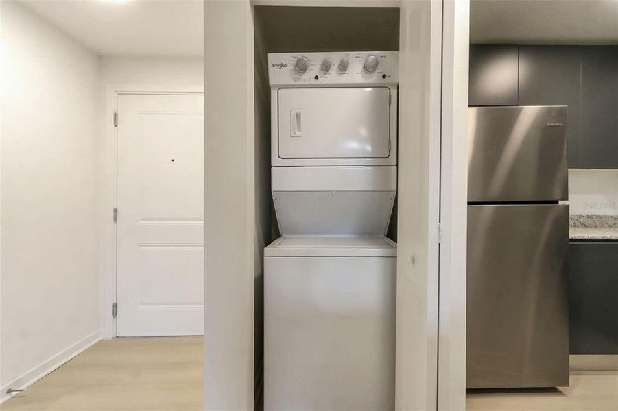 Furnished interior view inside a new home in , Orlando (Image 5).